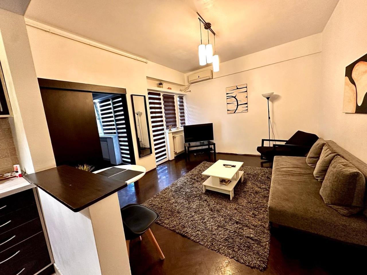 Conta Apartment Boekarest Buitenkant foto